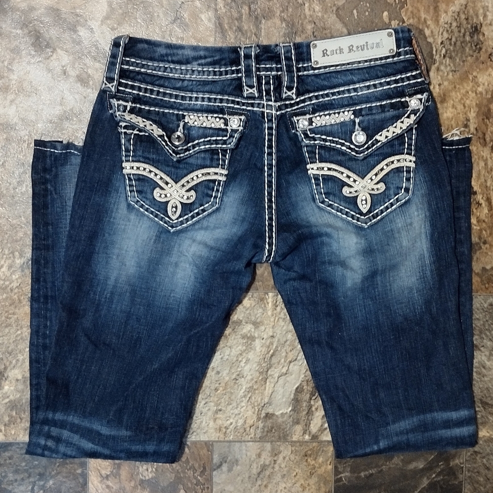 Rock Revival Women's Blue Jeans Size 27